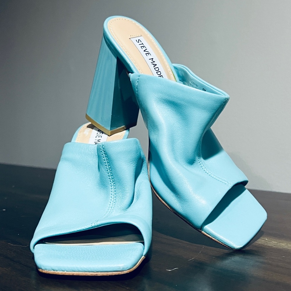 Steve Madden Women's Aqua Blue Mules